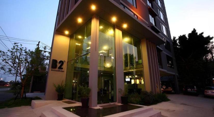 B2 Black Business And Budget Hotel Chiang Mai Exterior foto